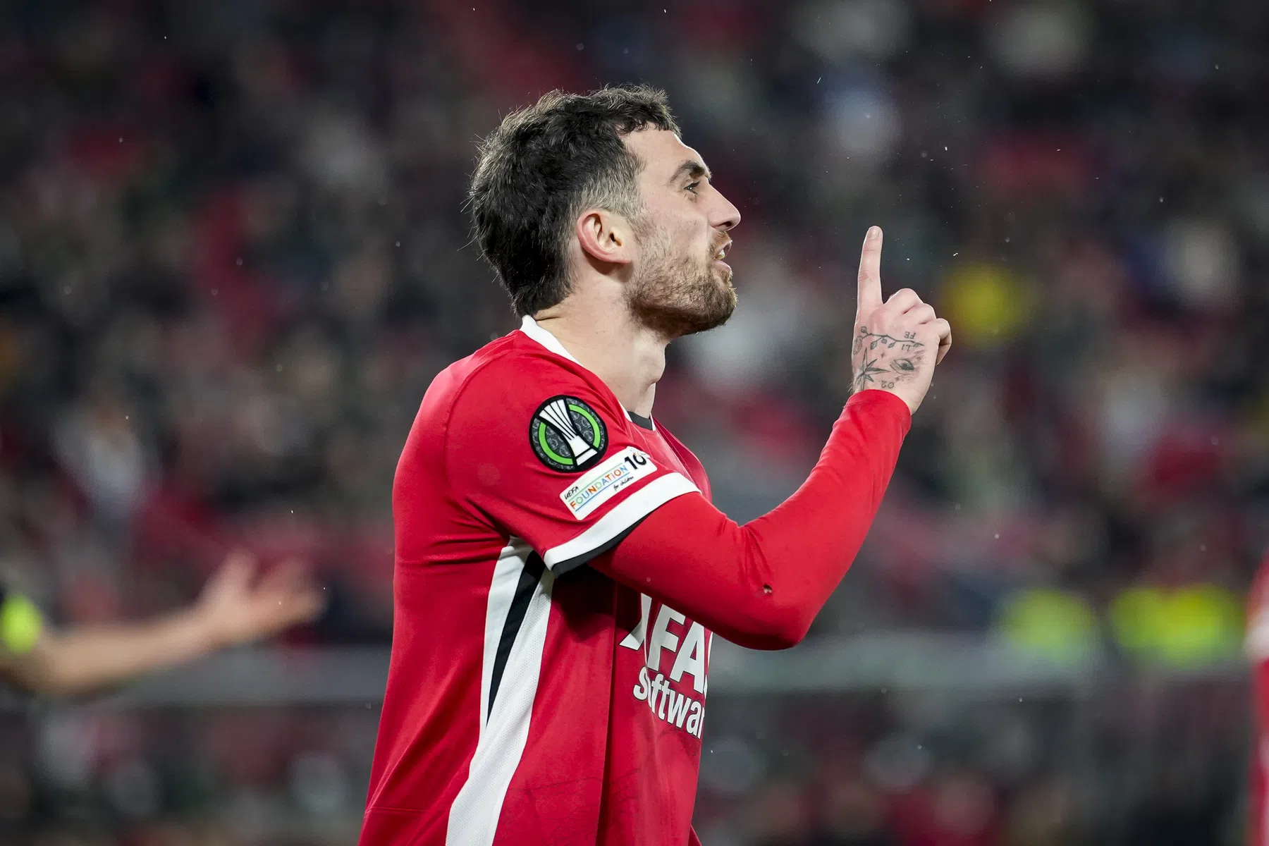 Noah vol vertrouwen richting return tegen AZ: 'Het hele land staat achter ons'