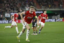 Thumbnail for article: AZ op Rapport: hoge voldoendes na comeback