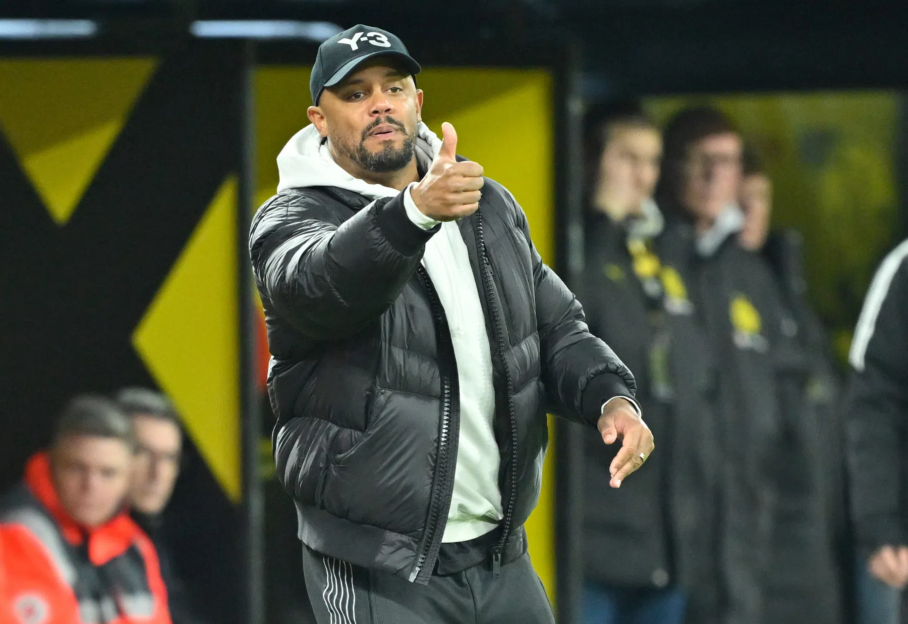 Kompany op titelkoers: 'Dit was geweldige reclame voor de Bundesliga'