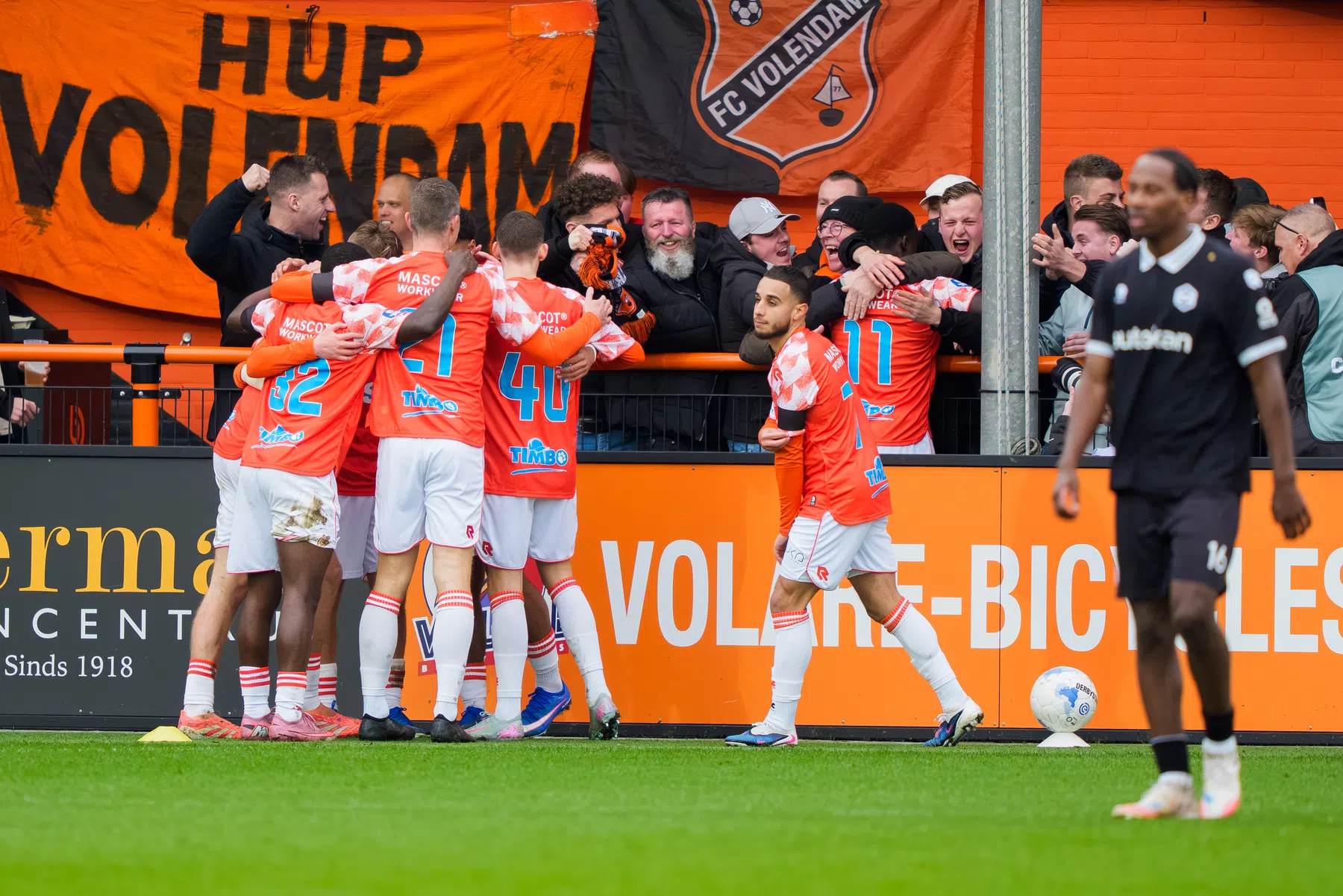 Volendam doet uitstekende zaken, Groningen blijft maar verliezen