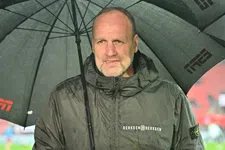 Thumbnail for article: Lukkien met stomheid geslagen na zesde nederlaag op rij: 'Leg mij het maar uit'