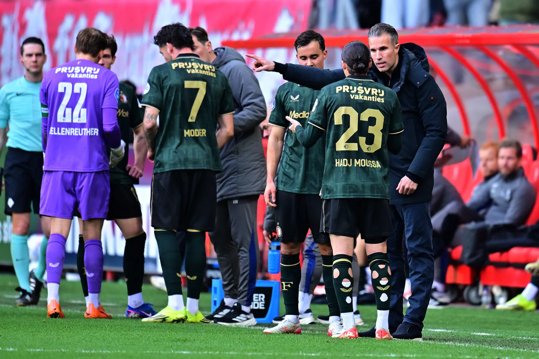 Rouwsfeer bij Feyenoord: 'Schoten tekort in alles wat met voetbal te maken heeft'