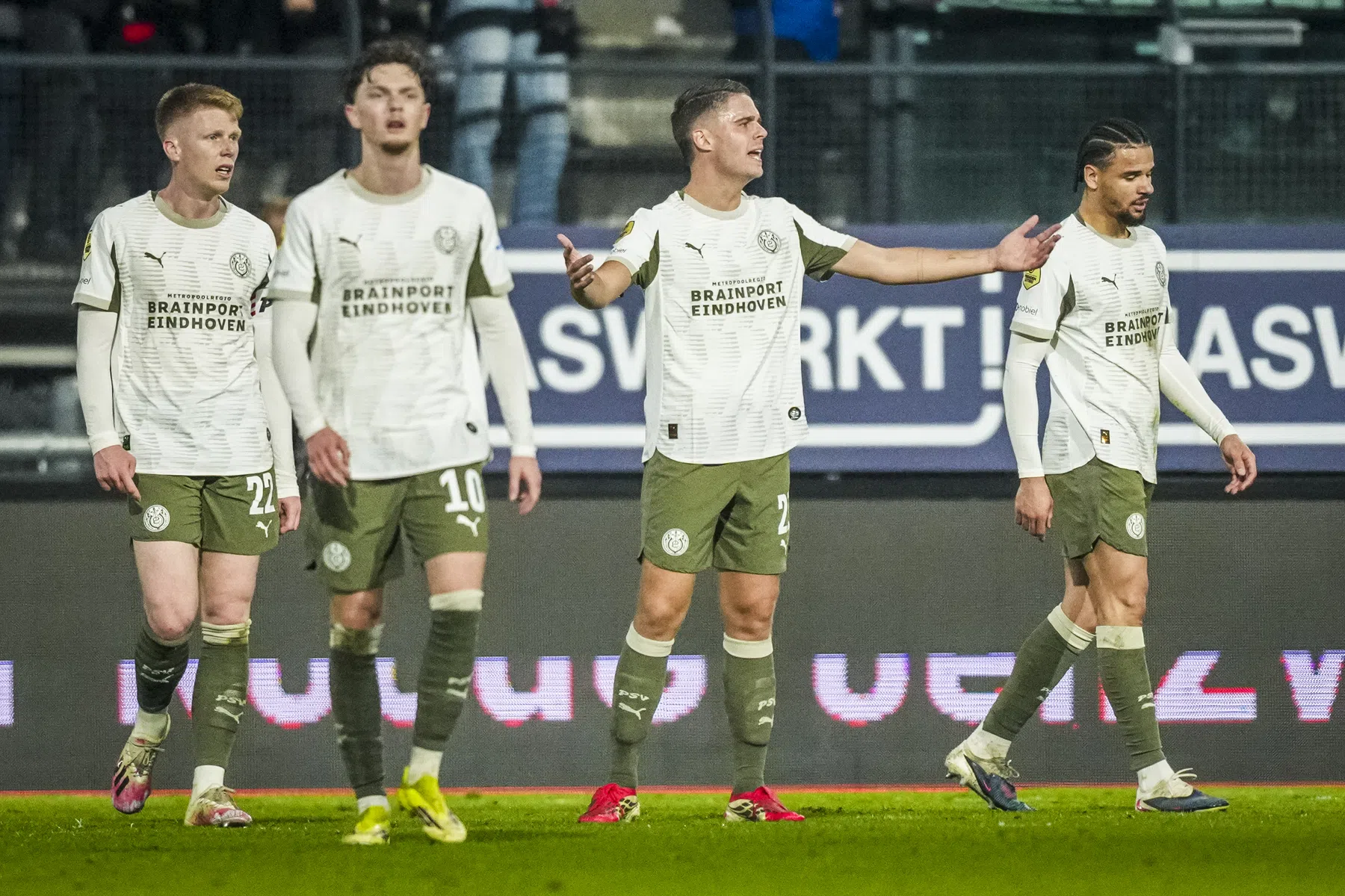 Veerman legt vinger op de zere plek bij PSV: 'Dat is een kwalijke zaak'