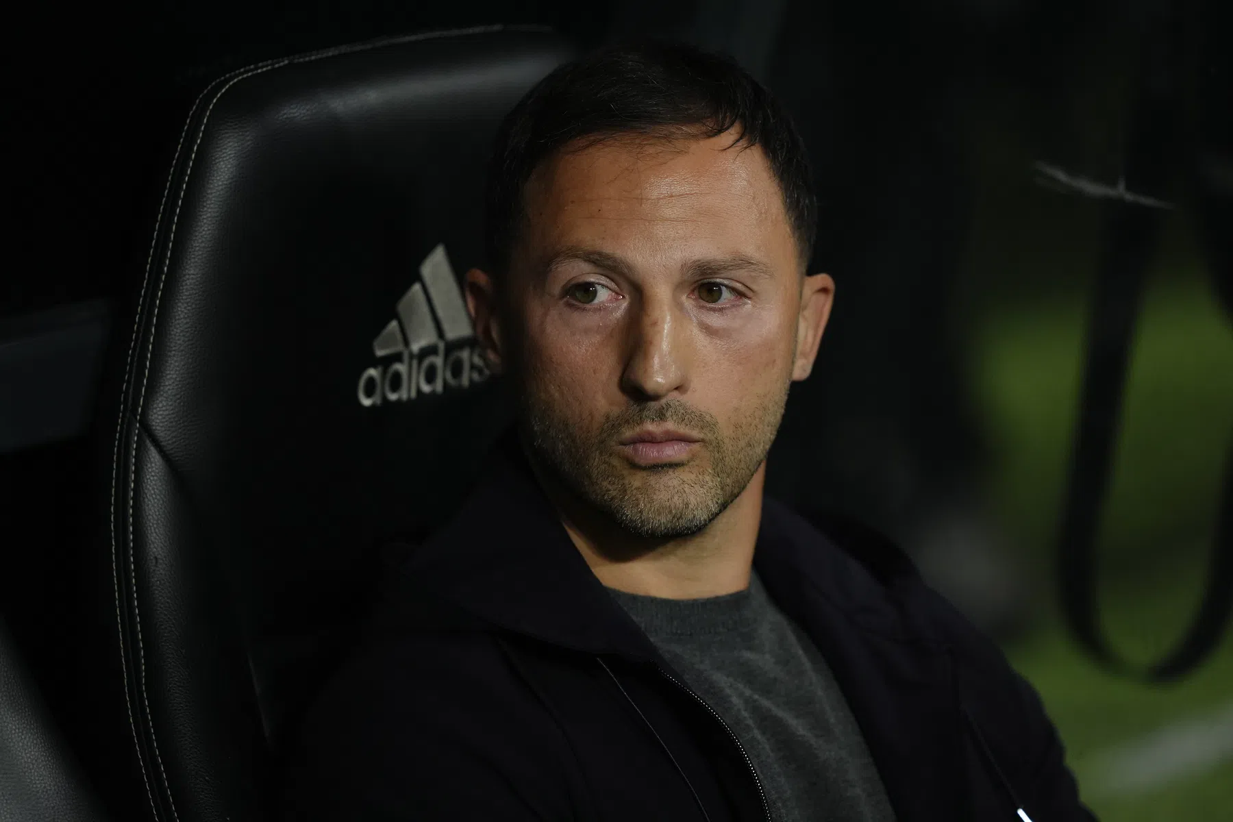 Fenerbahçe-trainer Tedesco met zware longontsteking in ziekenhuis