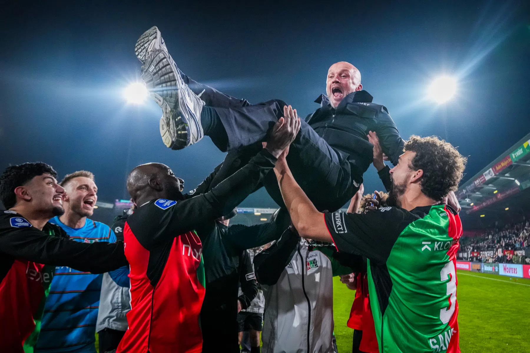 Dick Schreuder doet het (altijd) op zijn manier bij NEC