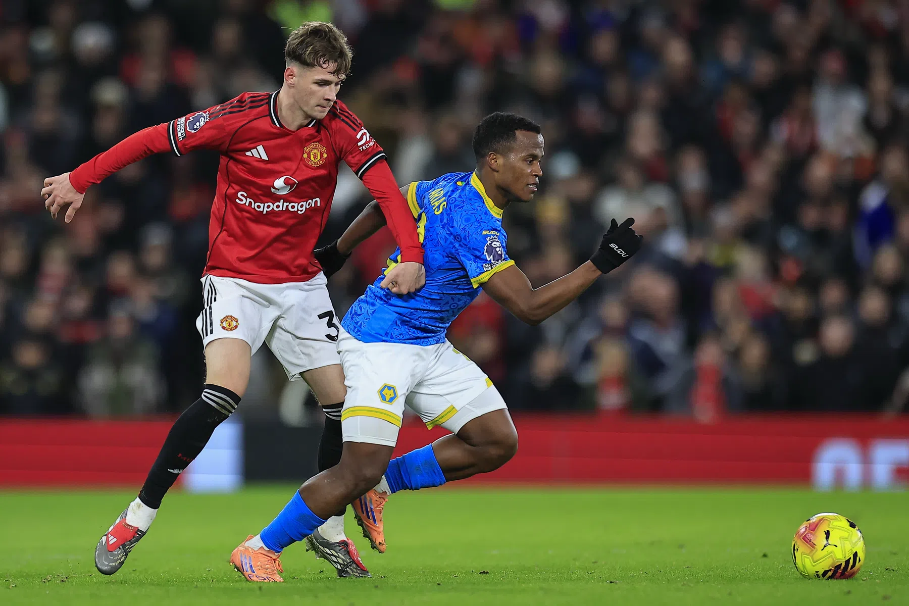 Man United-middenvelder Fletcher voor zes duels geschorst wegens homofobe taal