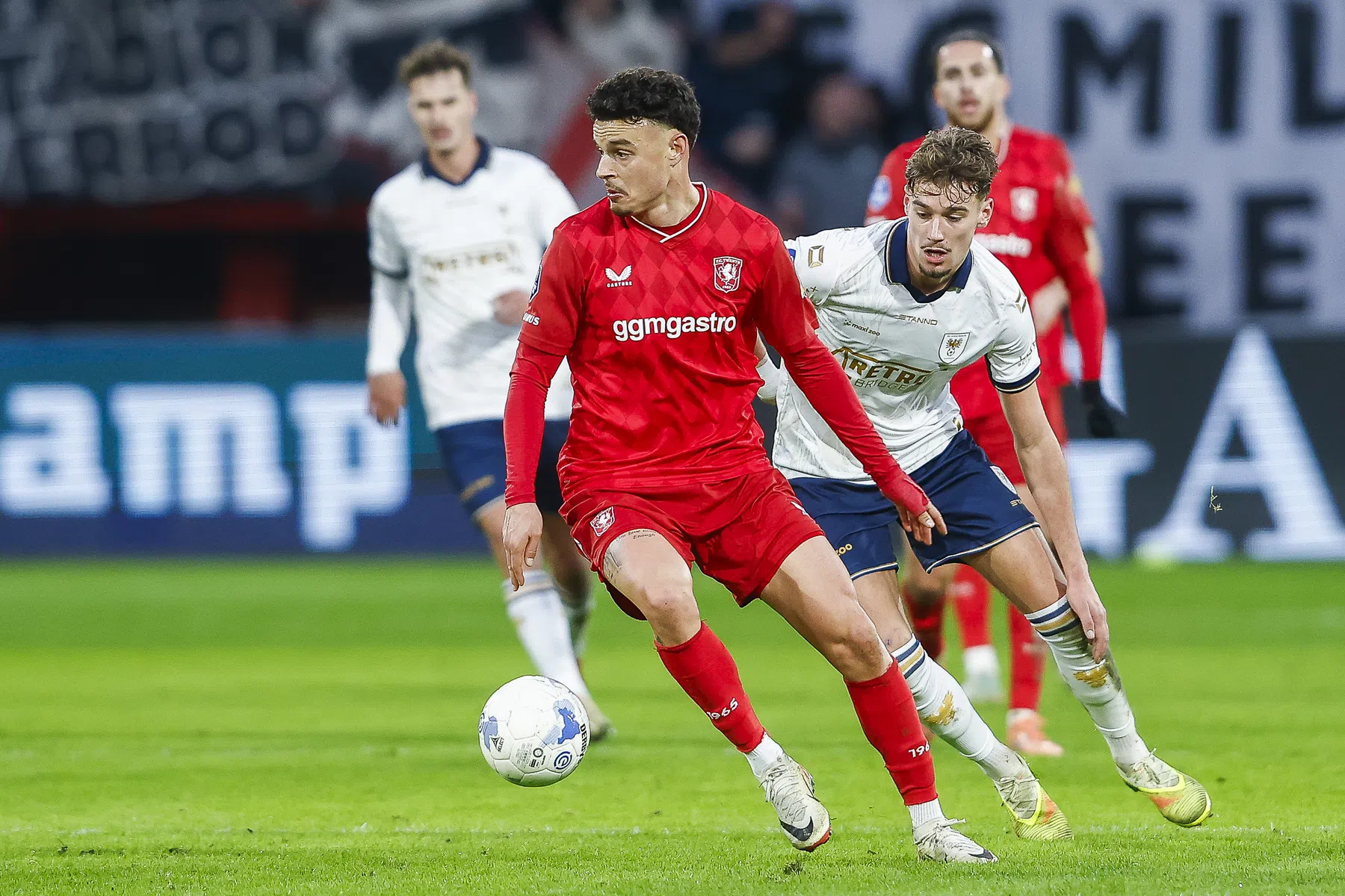 De Eredivisie-verdediger met Messi op zijn bovenbeen