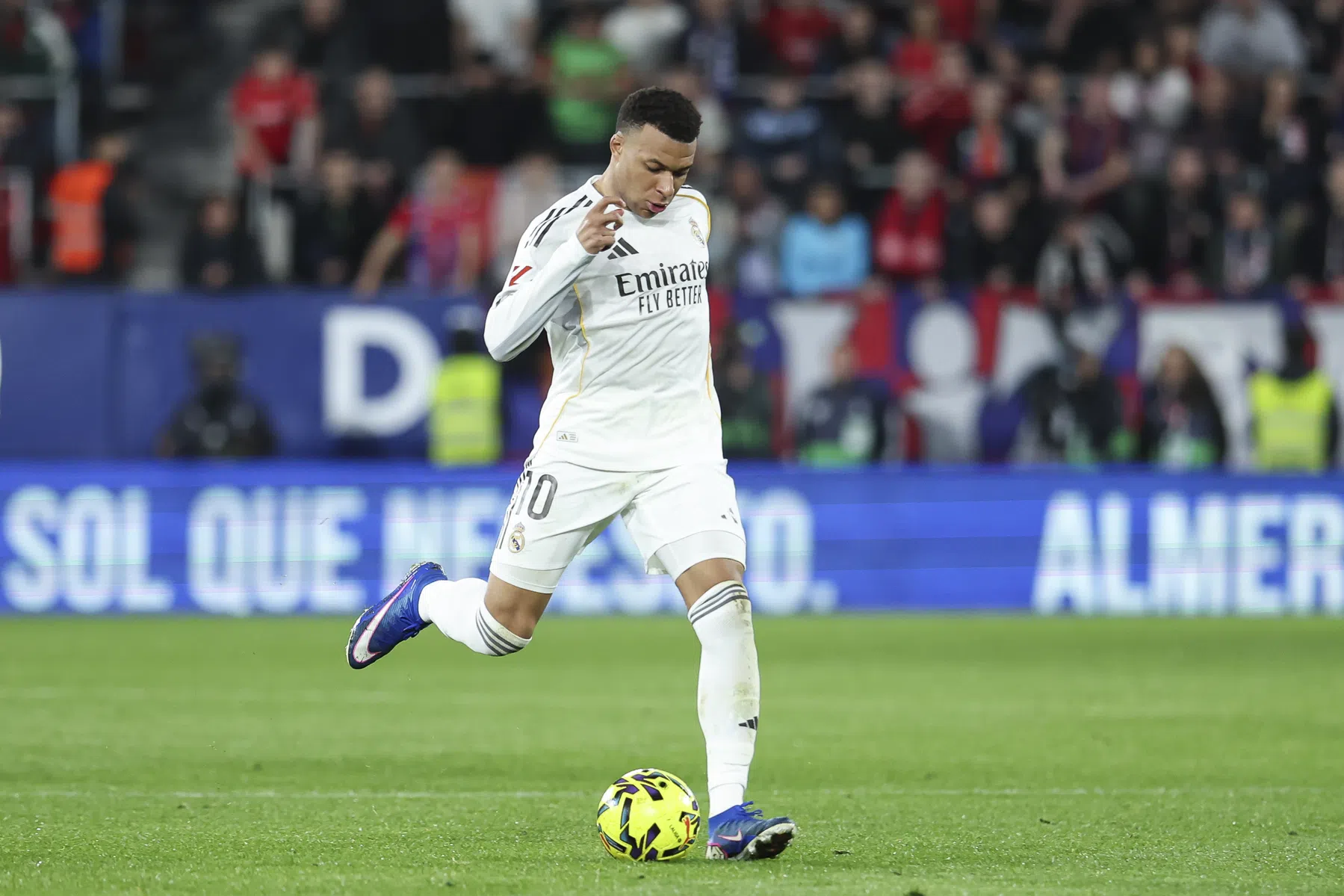 Figo komt met wijze raad voor blessuregevoelige Mbappé 