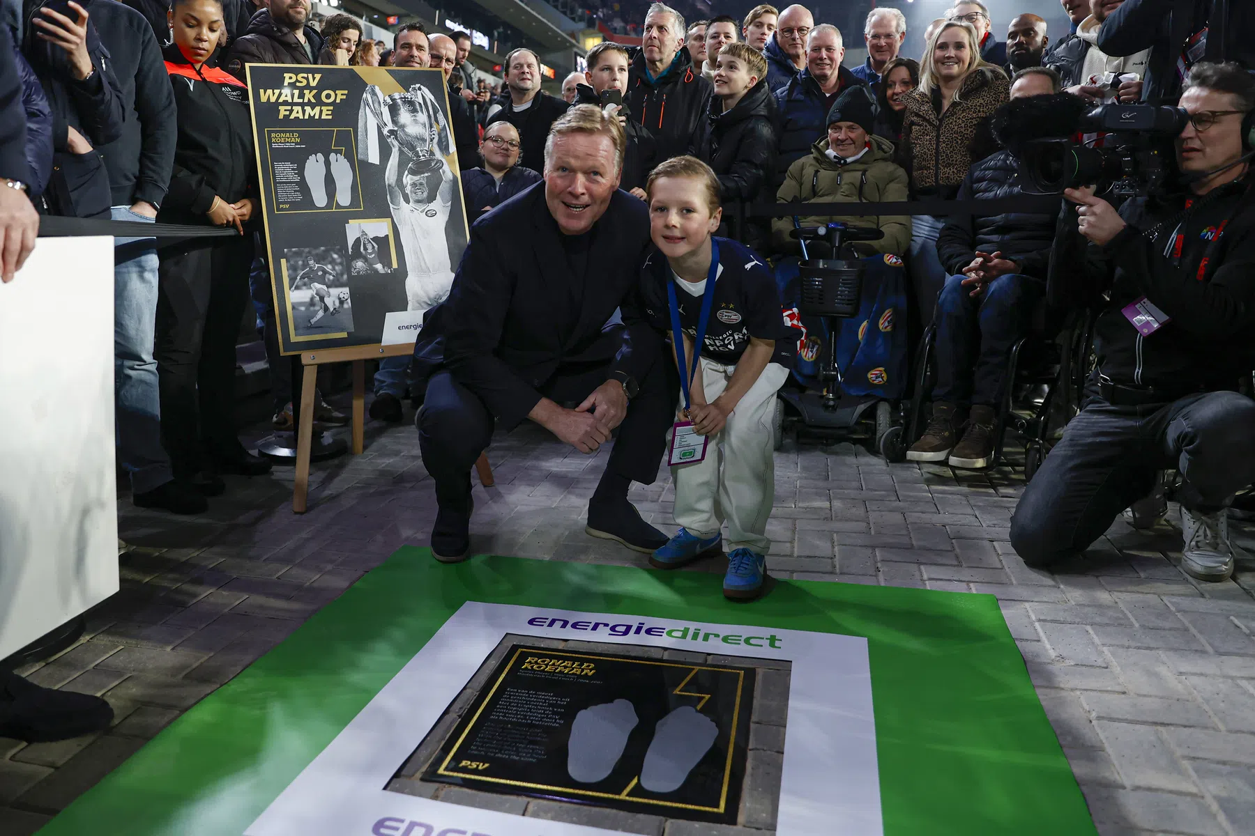 PSV eert Koeman met plek op Walk of Fame: 'Vorig jaar was er al contact'