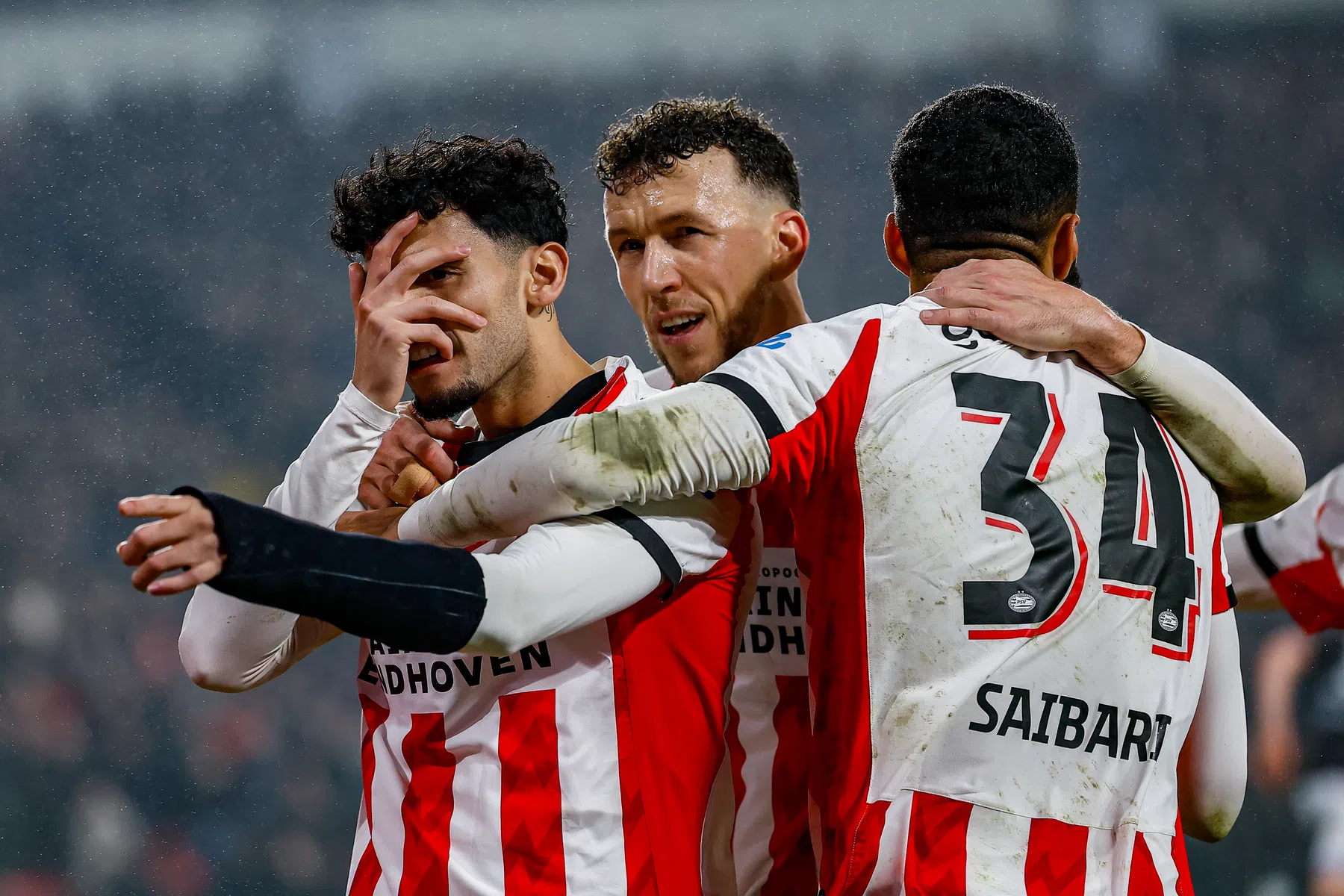 PSV begint met Pepi in de spits aan thuisduel met AZ