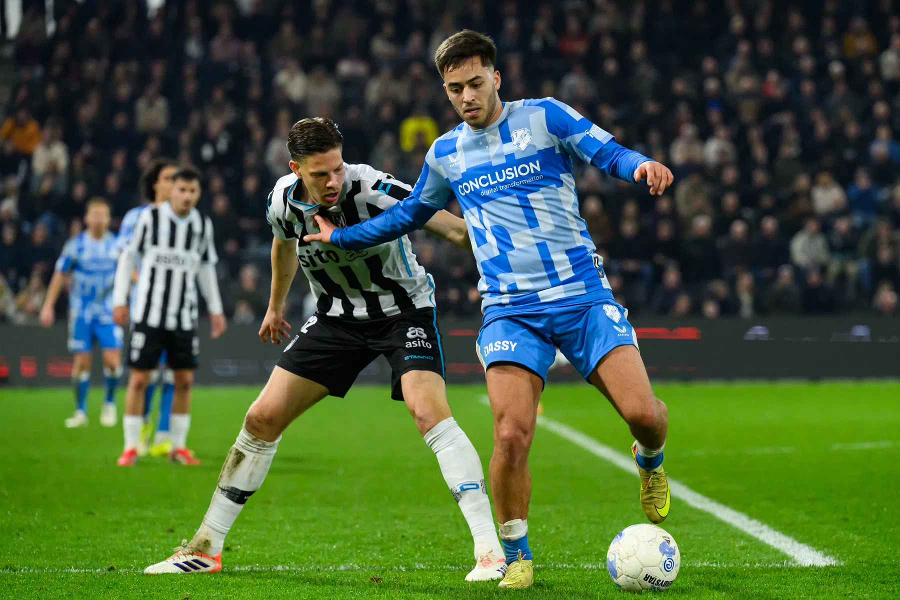 El Karouani hoopt op kans van nieuwe Marokko-bondscoach: 'Ik hoor erbij'