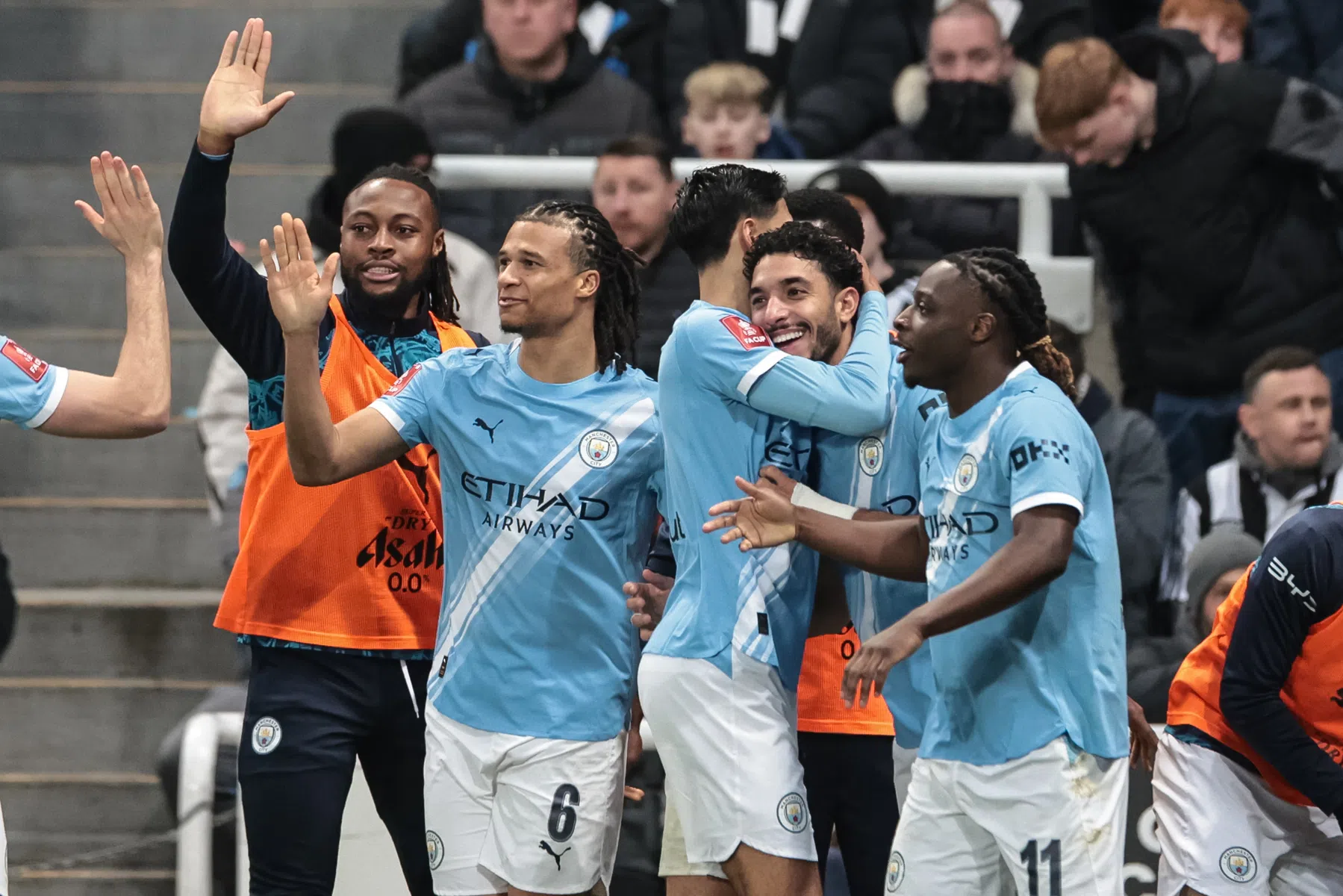Manchester City blijft op vier fronten meedoen na FA Cup-zege zonder Haaland