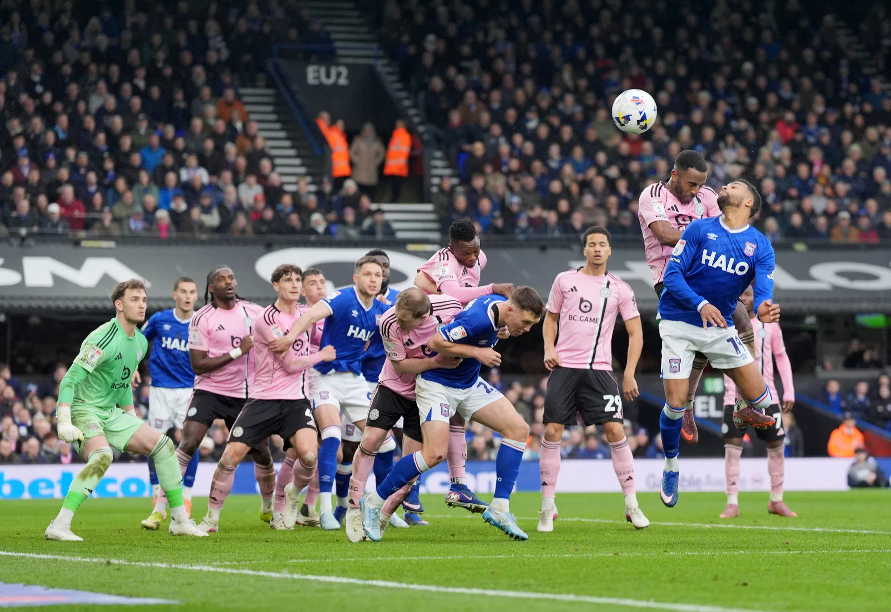 Leicester City wint voor de tiende keer op rij niet in het Championship