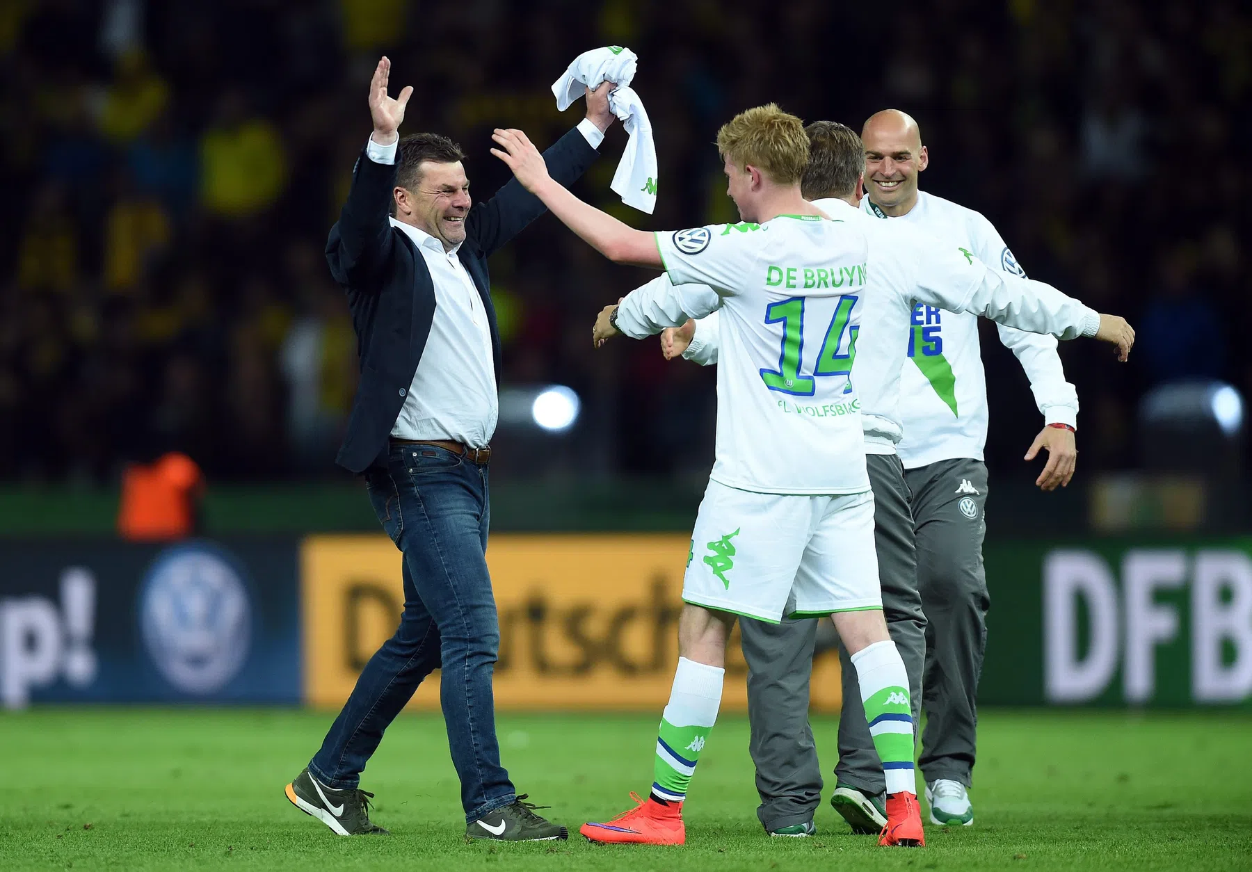 Voormalig succescoach moet Wolfsburg behoeden voor degradatie