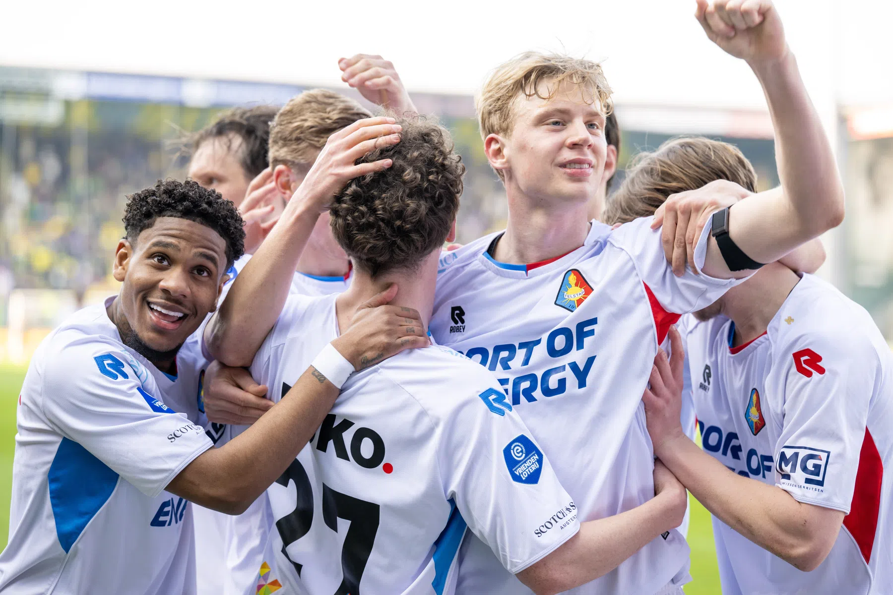 Flitsende start helpt Telstar aan belangrijke punten met zege op Fortuna 