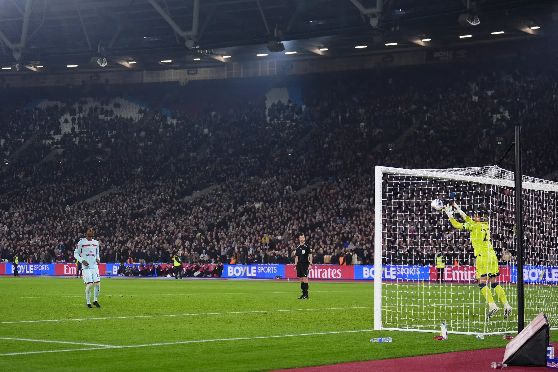 Andrews verdedigt Ouattara na mislukte Panenka: 'Hij krijgt mijn volledige steun'