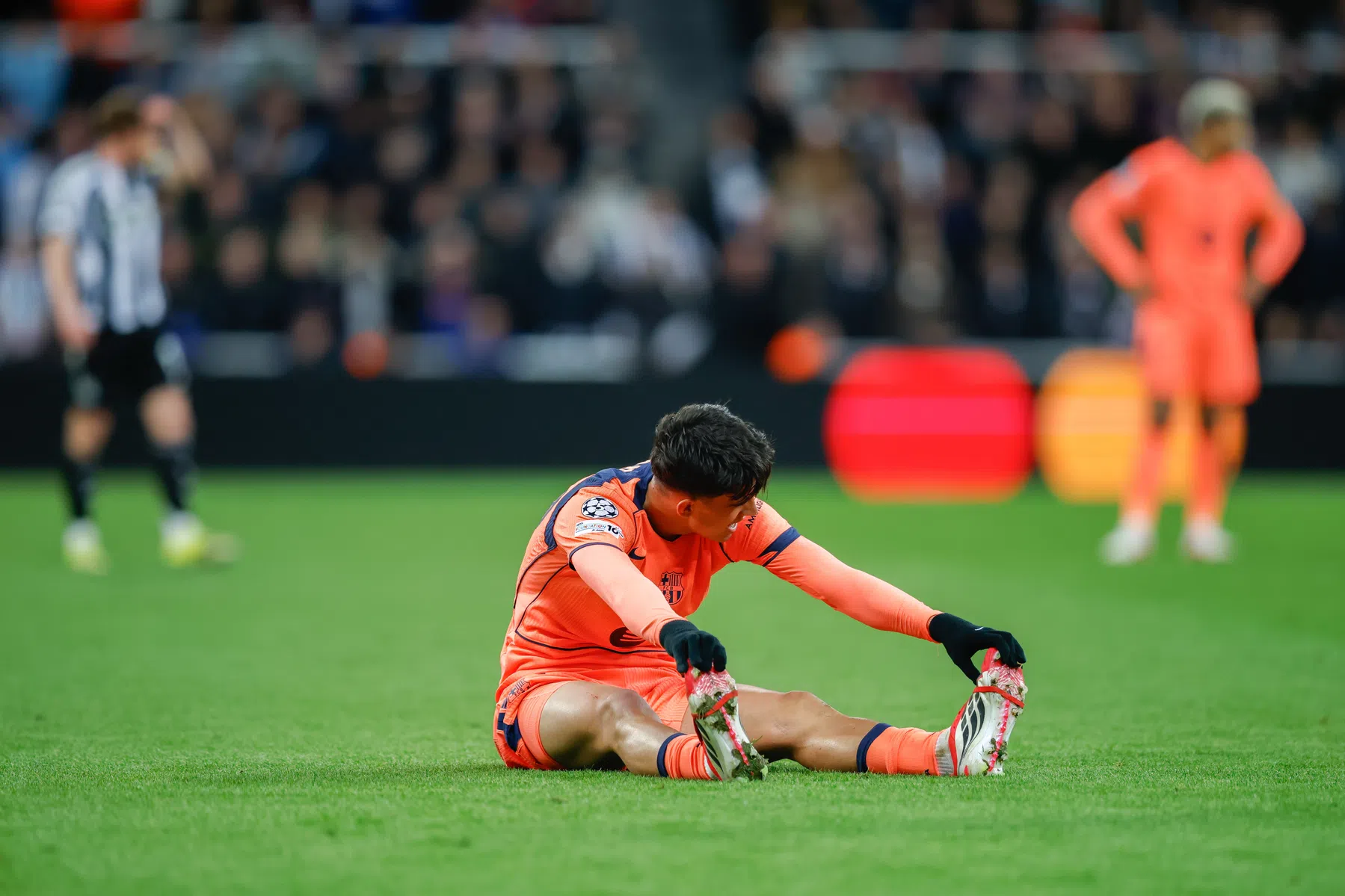 Spaanse media zien late penalty 'ramp oplossen' voor 'uitgeput Barça'