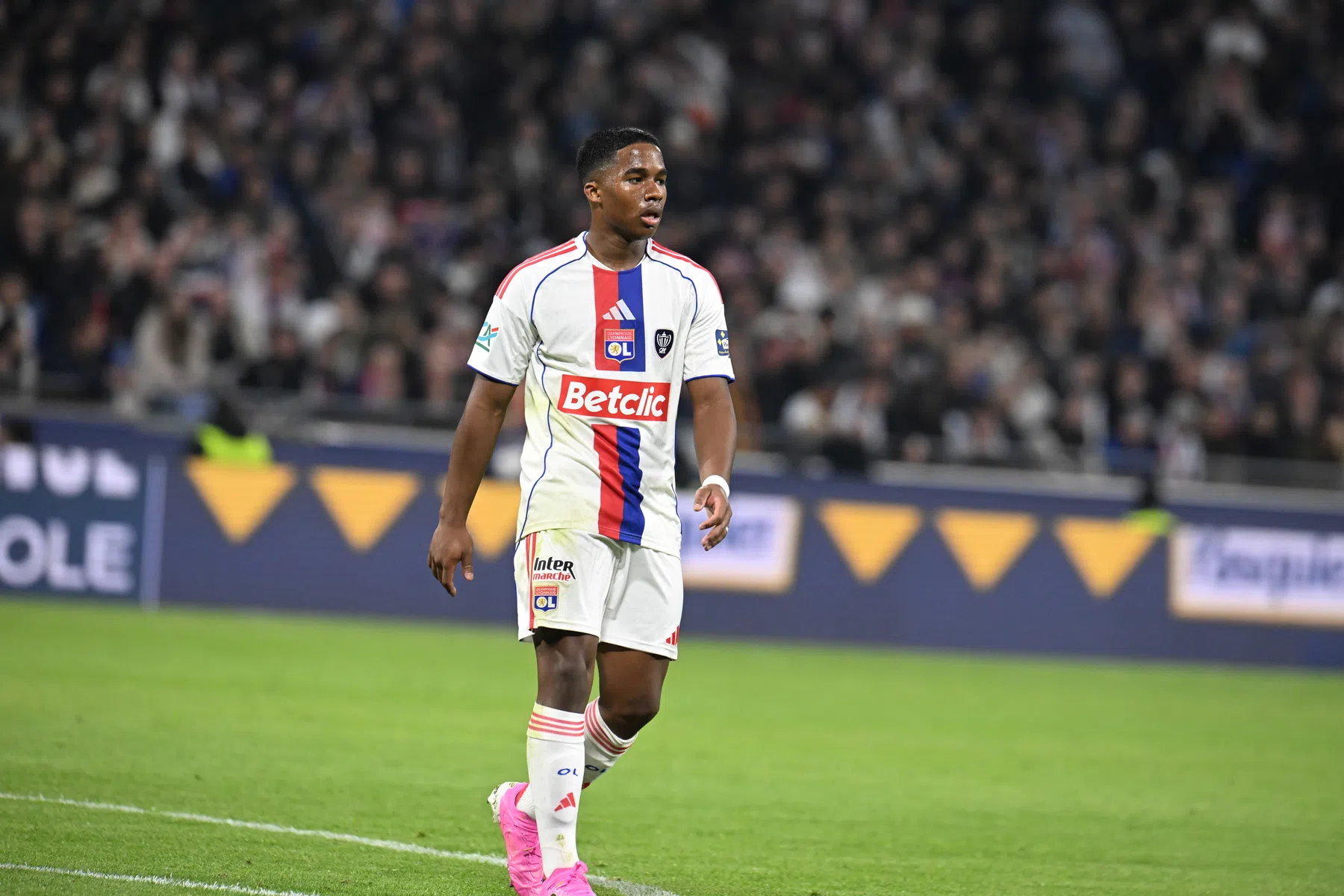 Endrick schiet Lyon te hulp in Vigo, Midtjylland verrast Nottingham