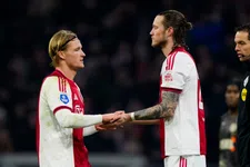 Spitsenprobleem bij debuut Óscar García: Ajax mogelijk zonder Weghorst én Dolberg