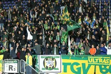 Fortuna Sittard door vier Genk-supporters met leeg uitvak in Volendam