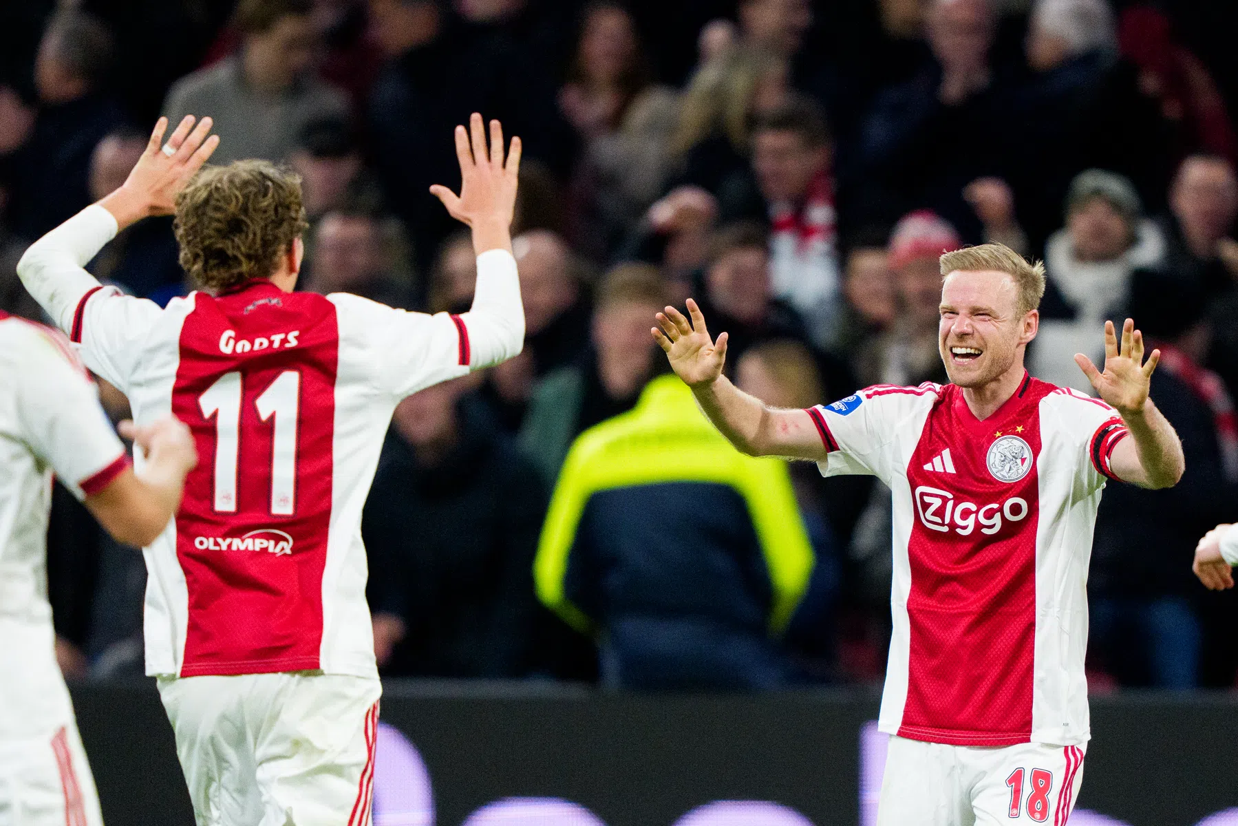 Klaassen geniet van winst Ajax: 'Een groot verschil met vorige week'