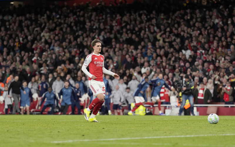 Bij Arsenal beseffen ze: zestienjarige recordbreker Dowman is heel bijzonder