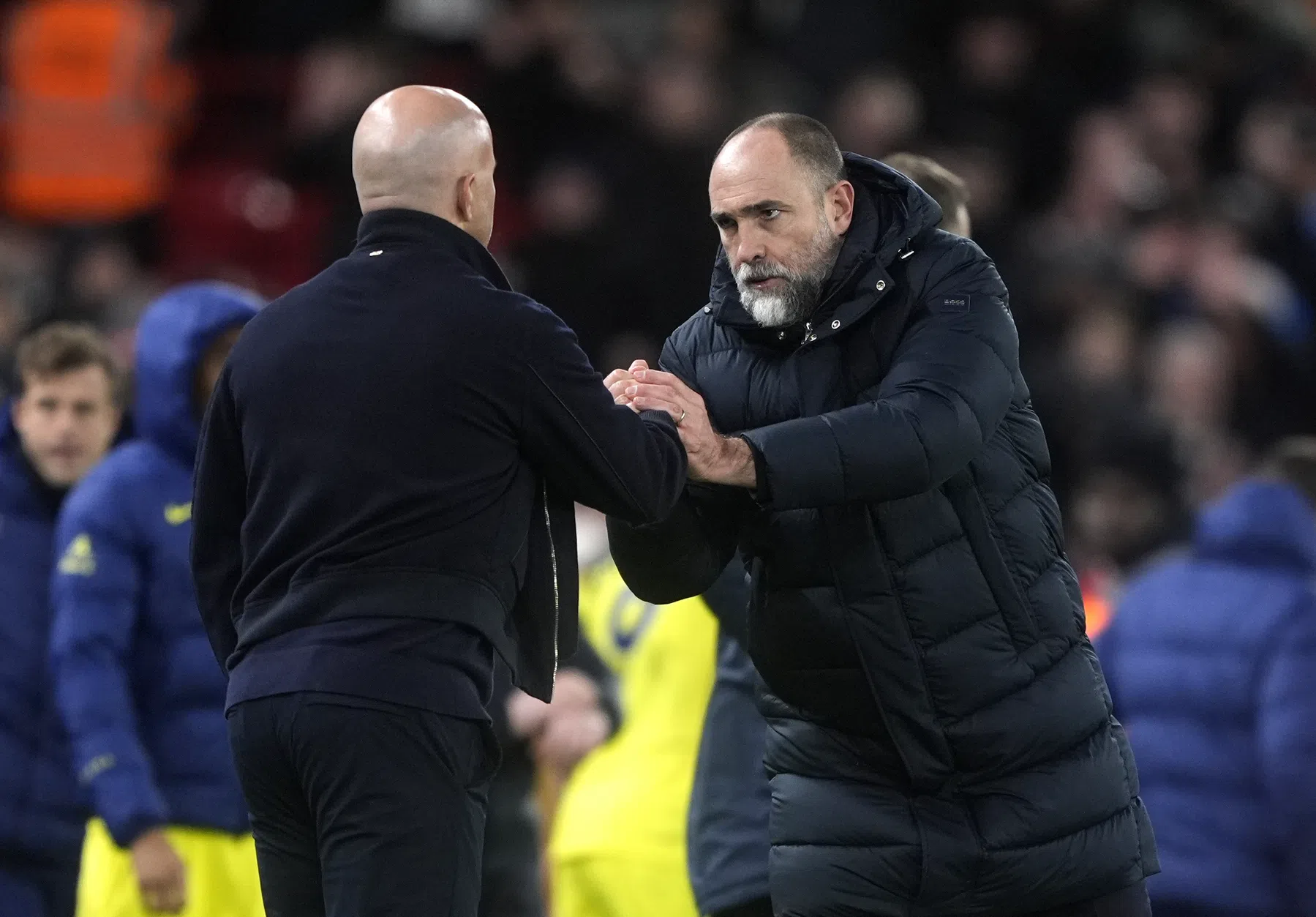 Hilariteit op Anfield: Spurs-manager Tudor ziet kale man aan voor Slot