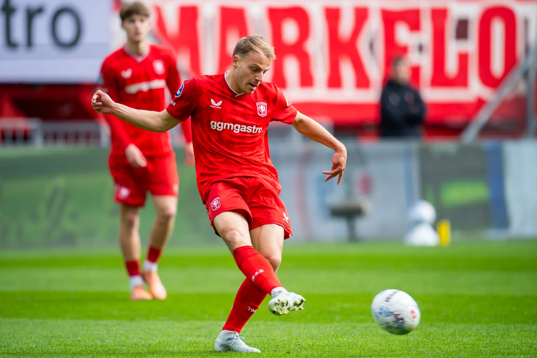 'Nog twee jaar FC Twente en dan naar het buitenland'