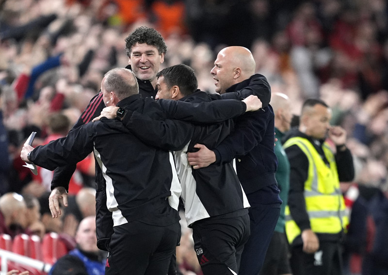 'Perfect' optreden Liverpool geeft Slot lucht: 'Waarom spelen ze niet altijd zo?'