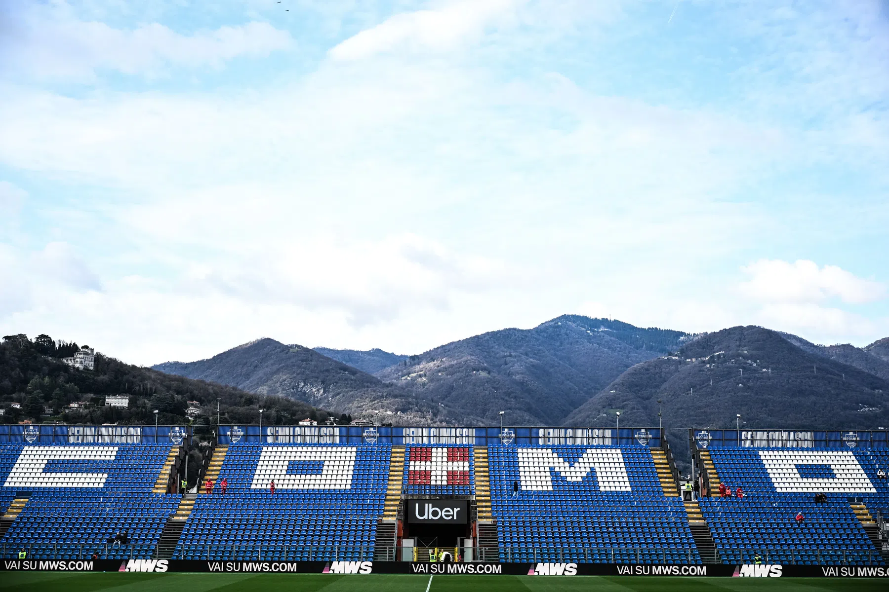 Como rouwt om mede-eigenaar Hartono (86)