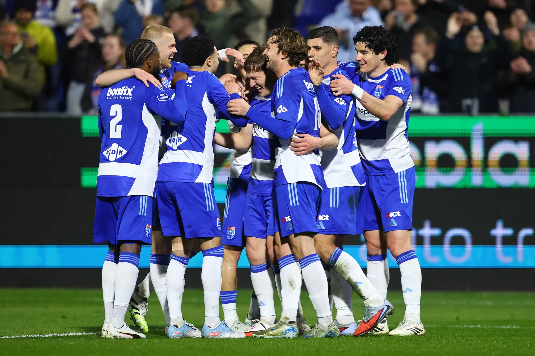 PEC Zwolle duwt NAC verder in de problemen 