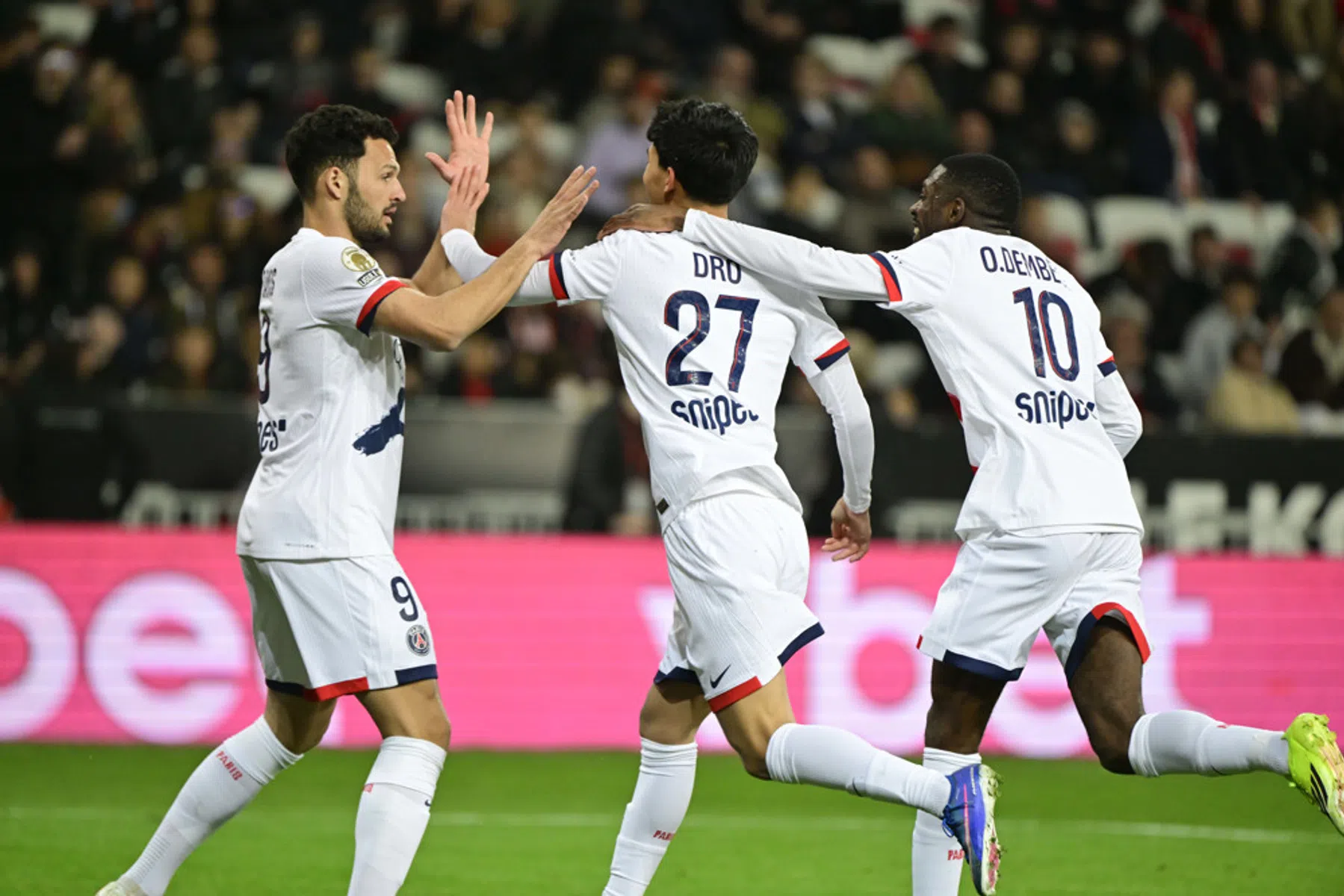 Veelbesproken Spaans talent maakt zijn eerste PSG-goal in galavoorstelling