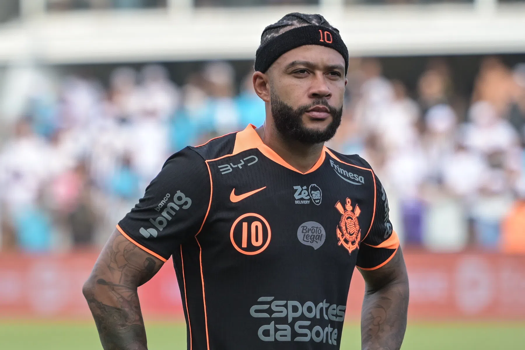 Memphis reist ondanks blessure toch naar Nederland