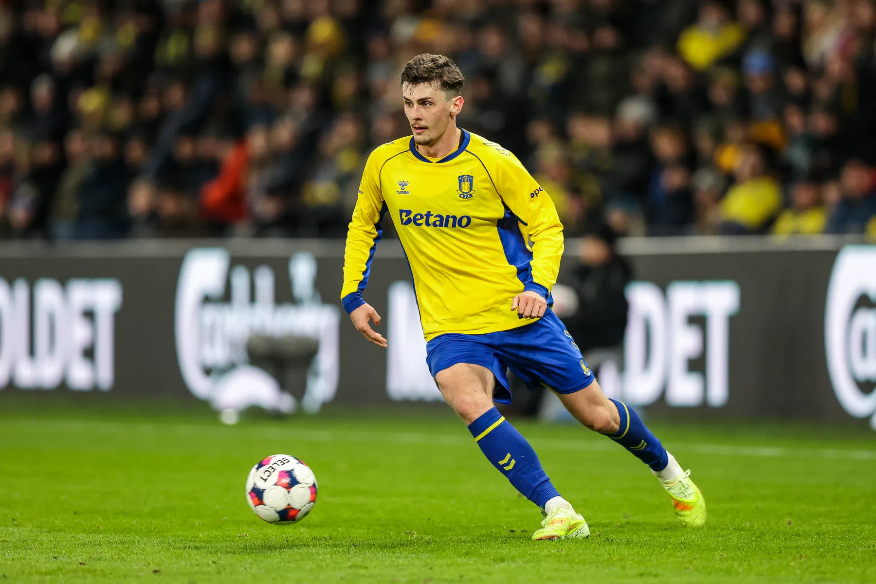 Bondscoach Bosnië boos om behandeling Tahirovic bij Brøndby