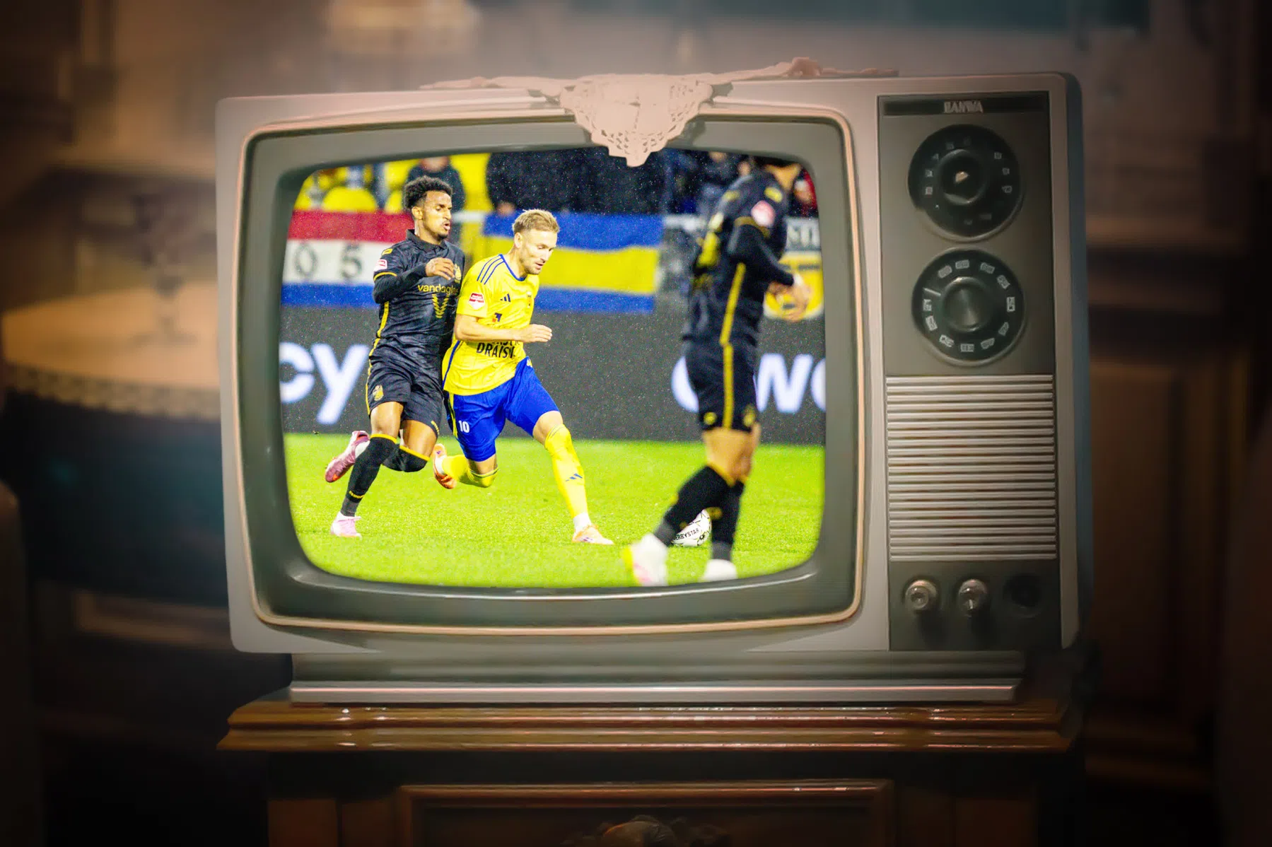 Op deze zender kijk je naar promotieduel Cambuur met FC Emmen