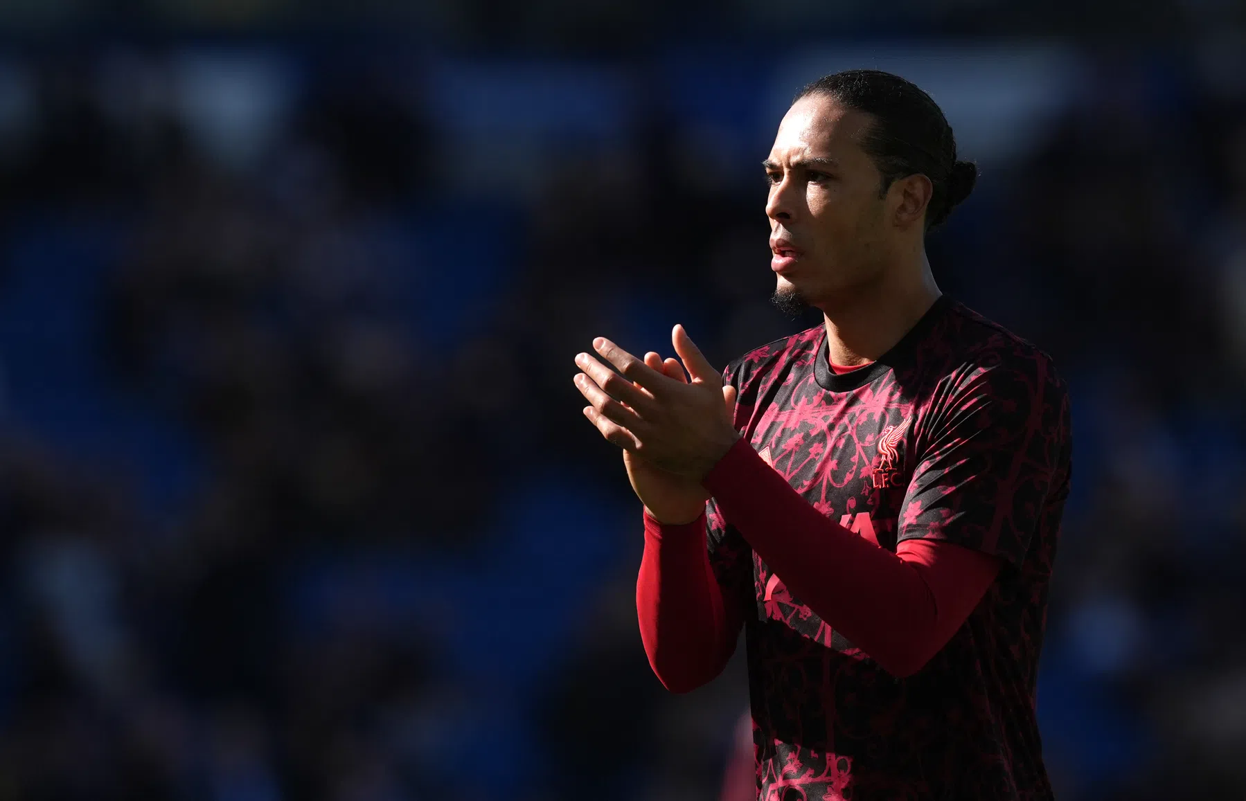 Kritiek op Van Dijk na nederlaag: 'Zoek gespeeld door een 35-jarige'