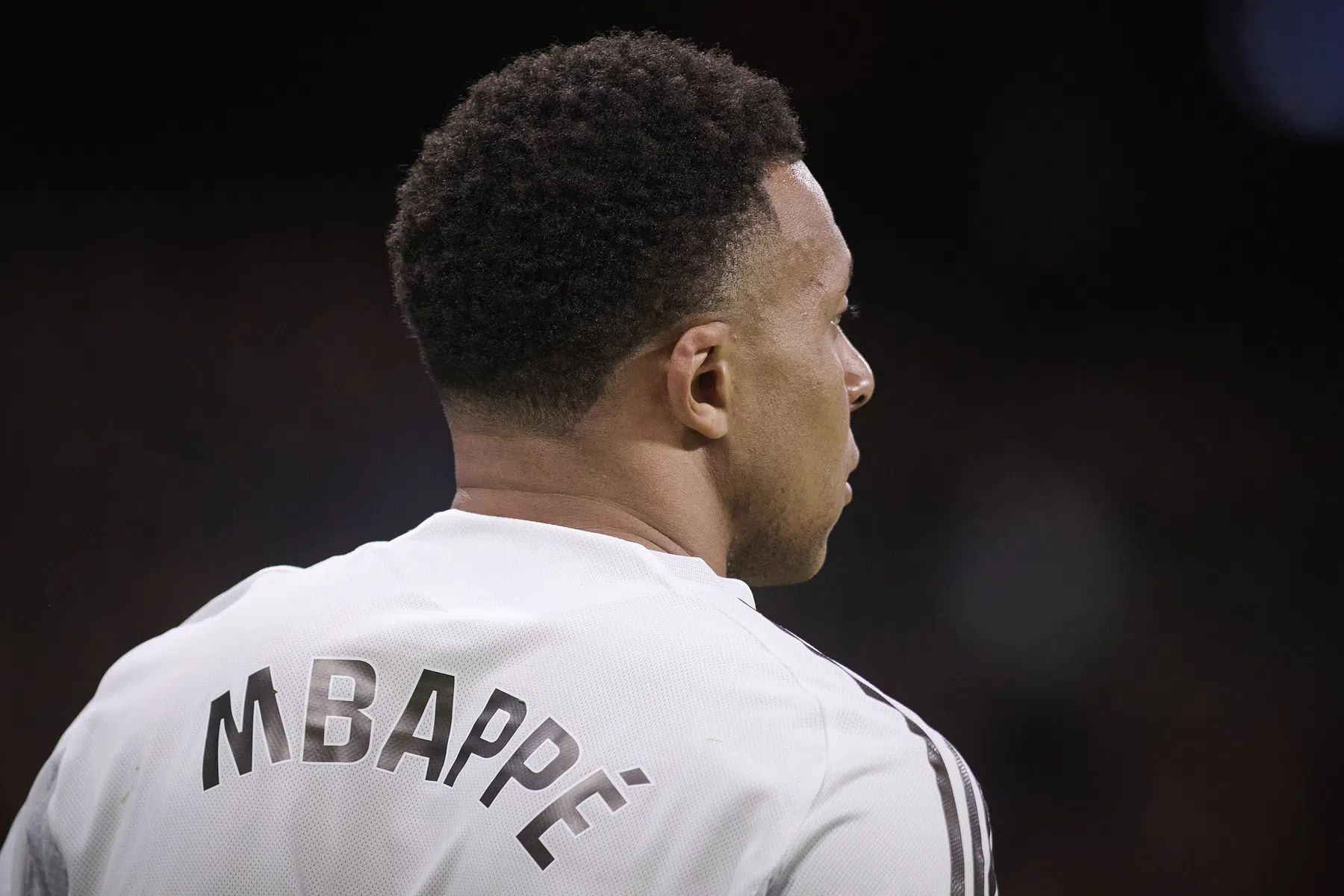 Dat Real Madrid de verkeerde knie heeft onderzocht? Onzin, aldus Mbappé