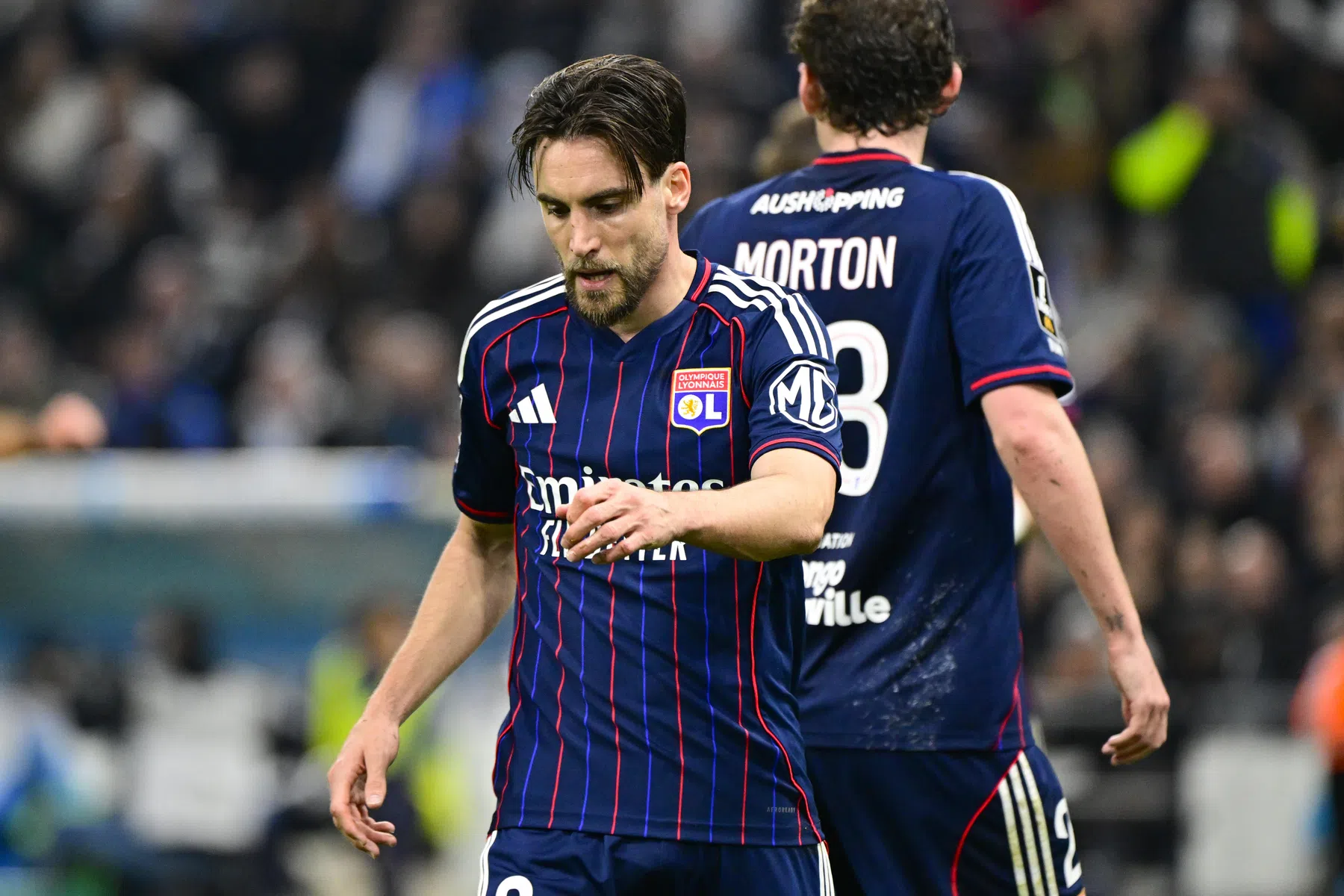 Losgeslagen Tagliafico krijgt drie duels schorsing na kaartenregen