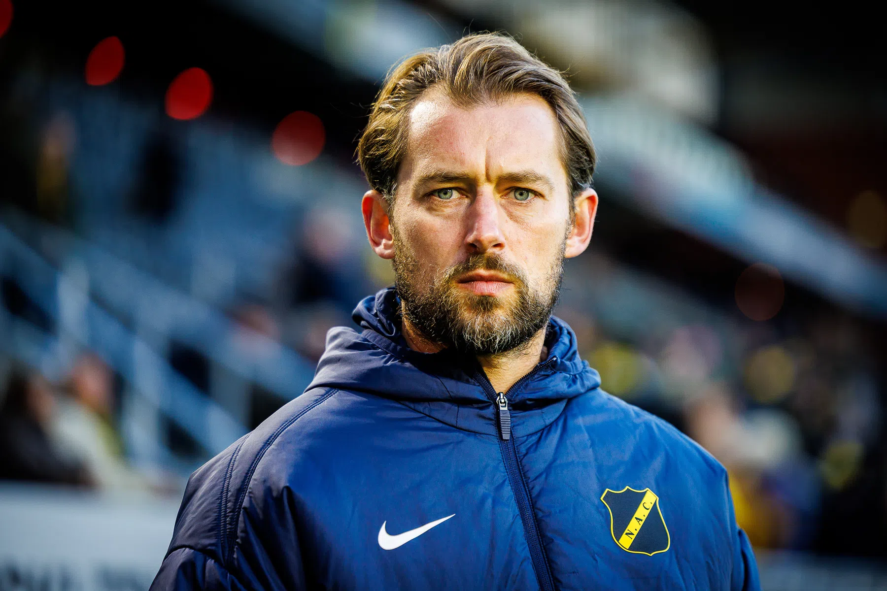 NAC-assistent blijft ondanks kans in Polen loyaal aan Hoefkens