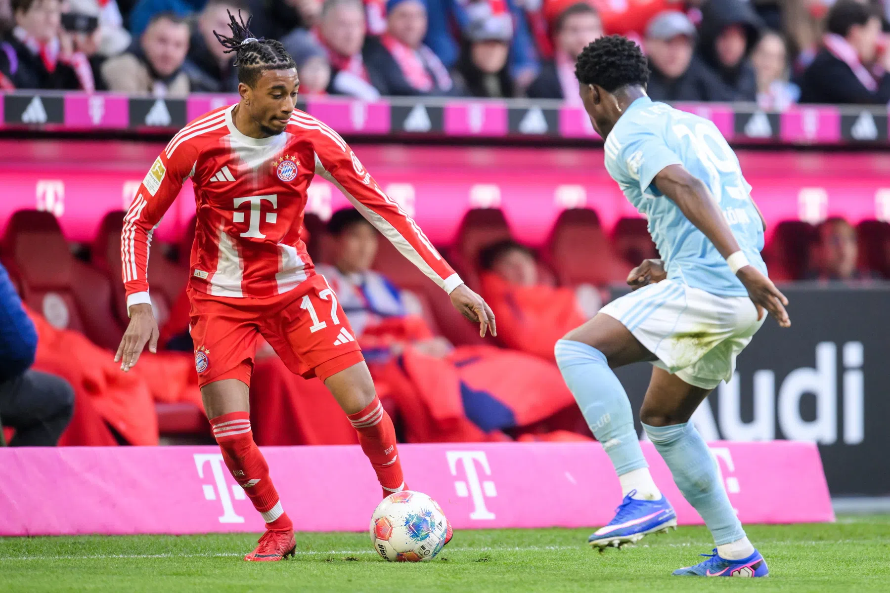 Ook bod van 200 miljoen euro shockeert Bayern niet: 'Gaan toekomst in met Olise'