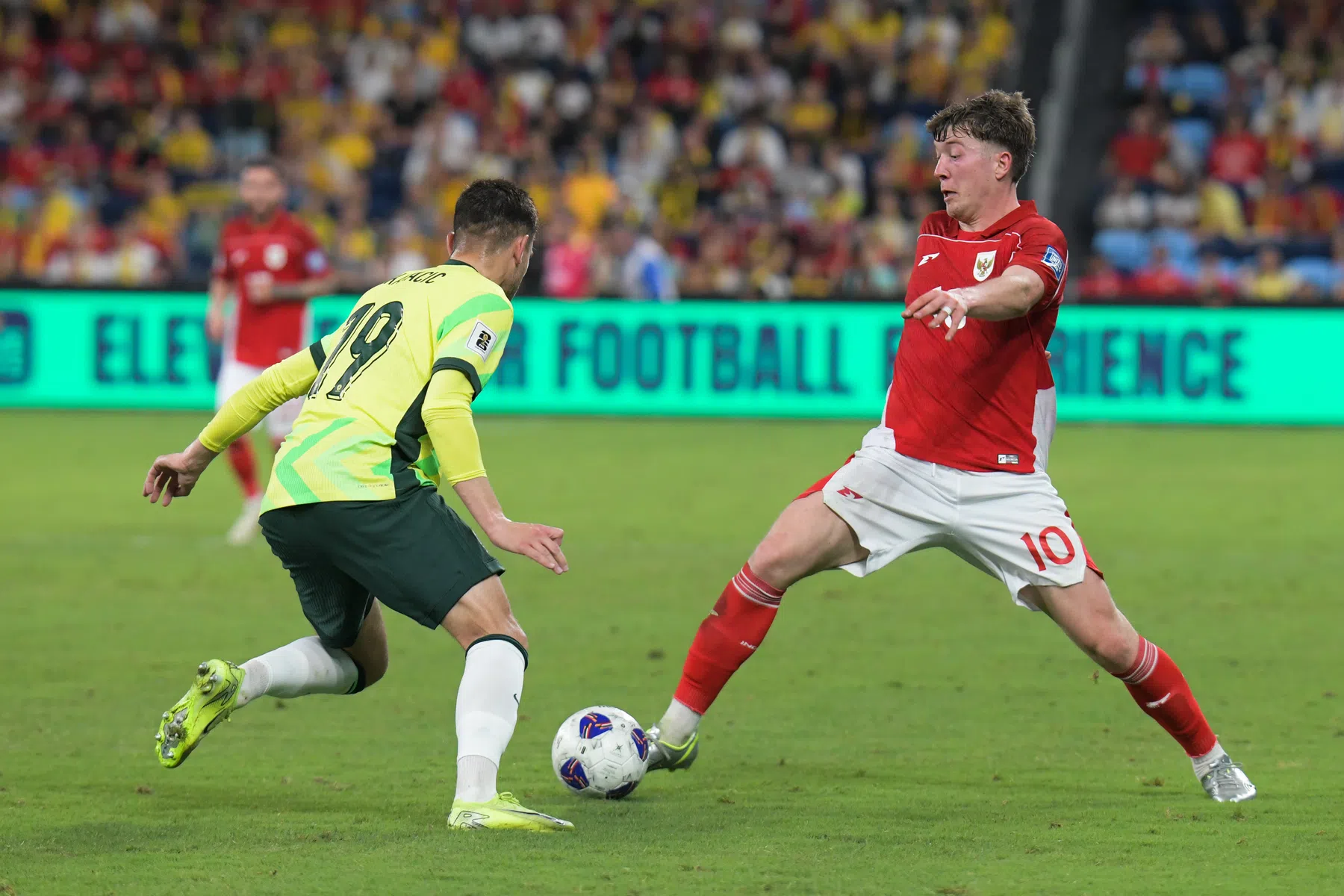 Romeny blinkt uit bij ruime zege Indonesië