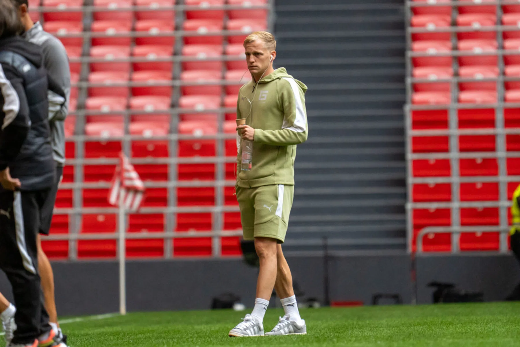 Van de Beek nadert rentree bij Girona na zware achillespeesblessure