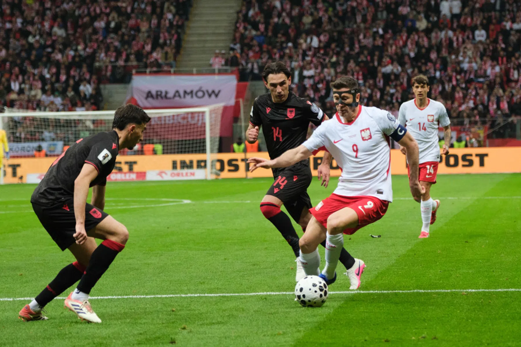 Gemiste kans Albanië tegen Polen: 'Er verdiende maar een ploeg te winnen'