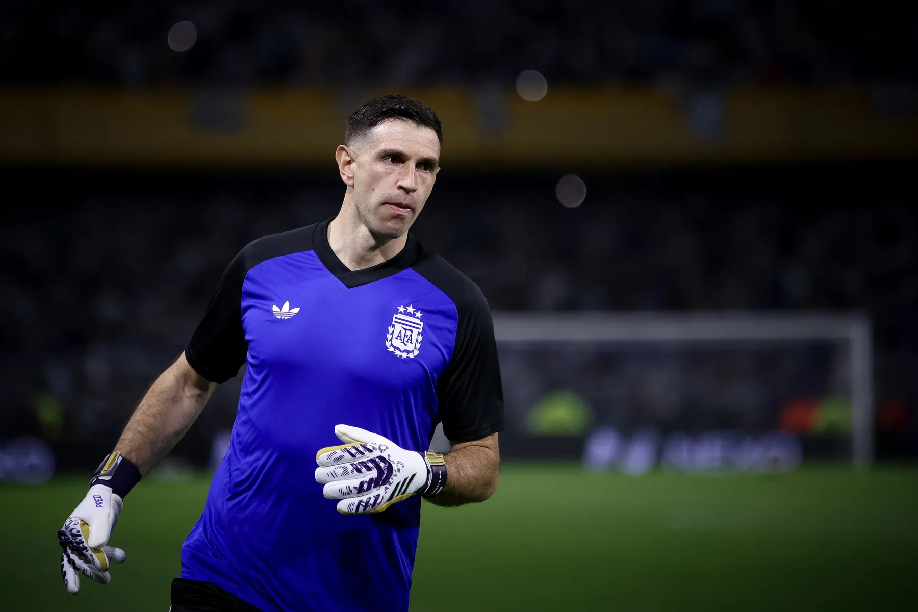 Emiliano Martinez kritisch op Argentinië: 'Een van de slechtste wedstrijden'