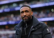 Thumbnail for article: Defoe heeft eerste klus als hoofdcoach binnen