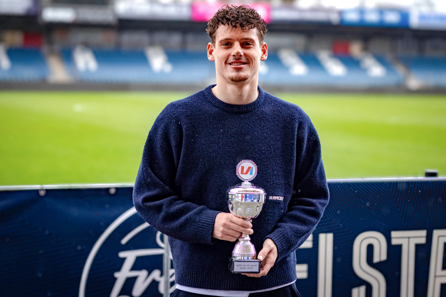 Speler van de Maand Patrick Brouwer: 'We vliegen als een zwerm bijen over het veld