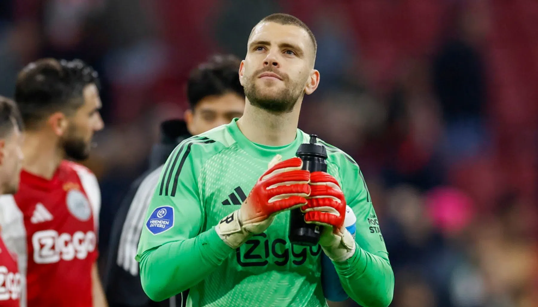 Paspoortgate: onvrede over rol KNVB na Ajax-onderzoek Paes