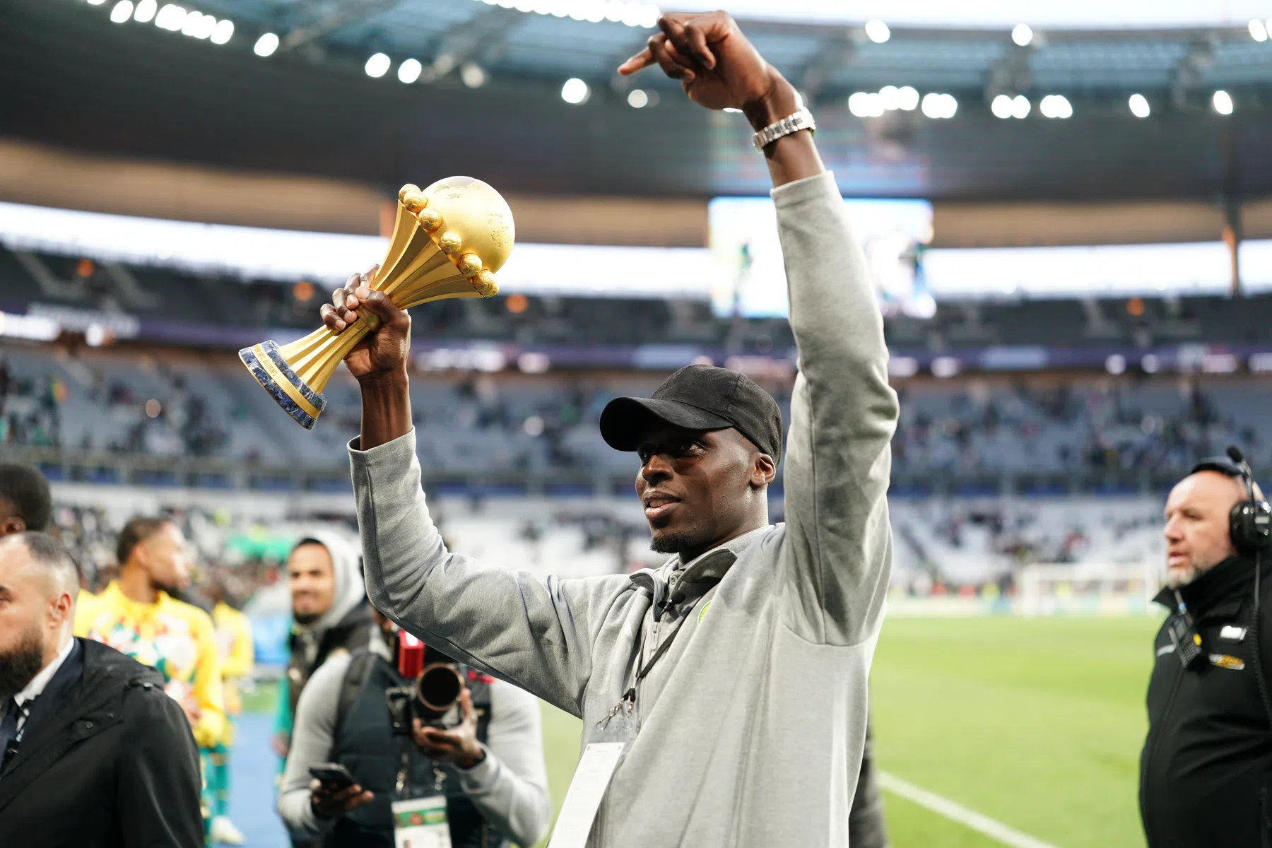 Mendy woedend: 'Zo krijg je nooit hetzelfde respect als EK en Copa'