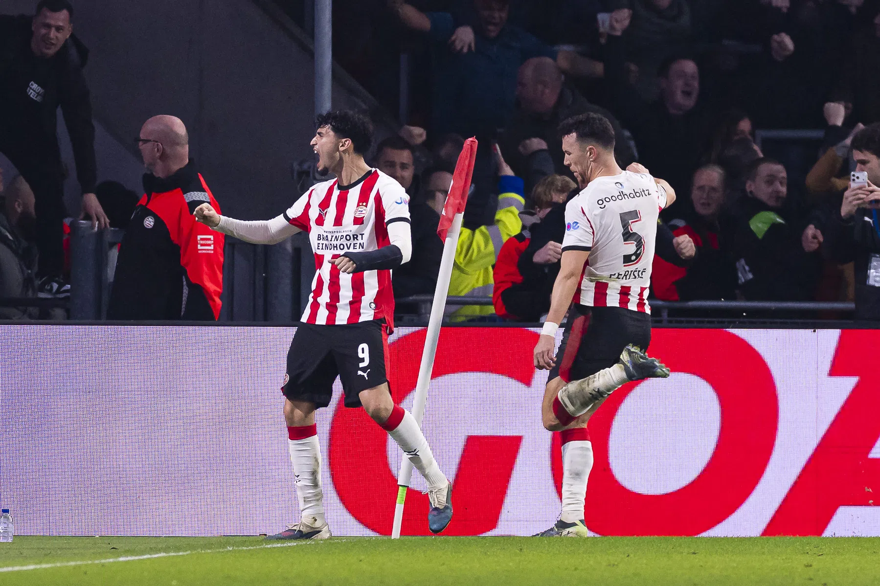 PSV gaat voor vrij zeldzame dubbel tegen FC Utrecht