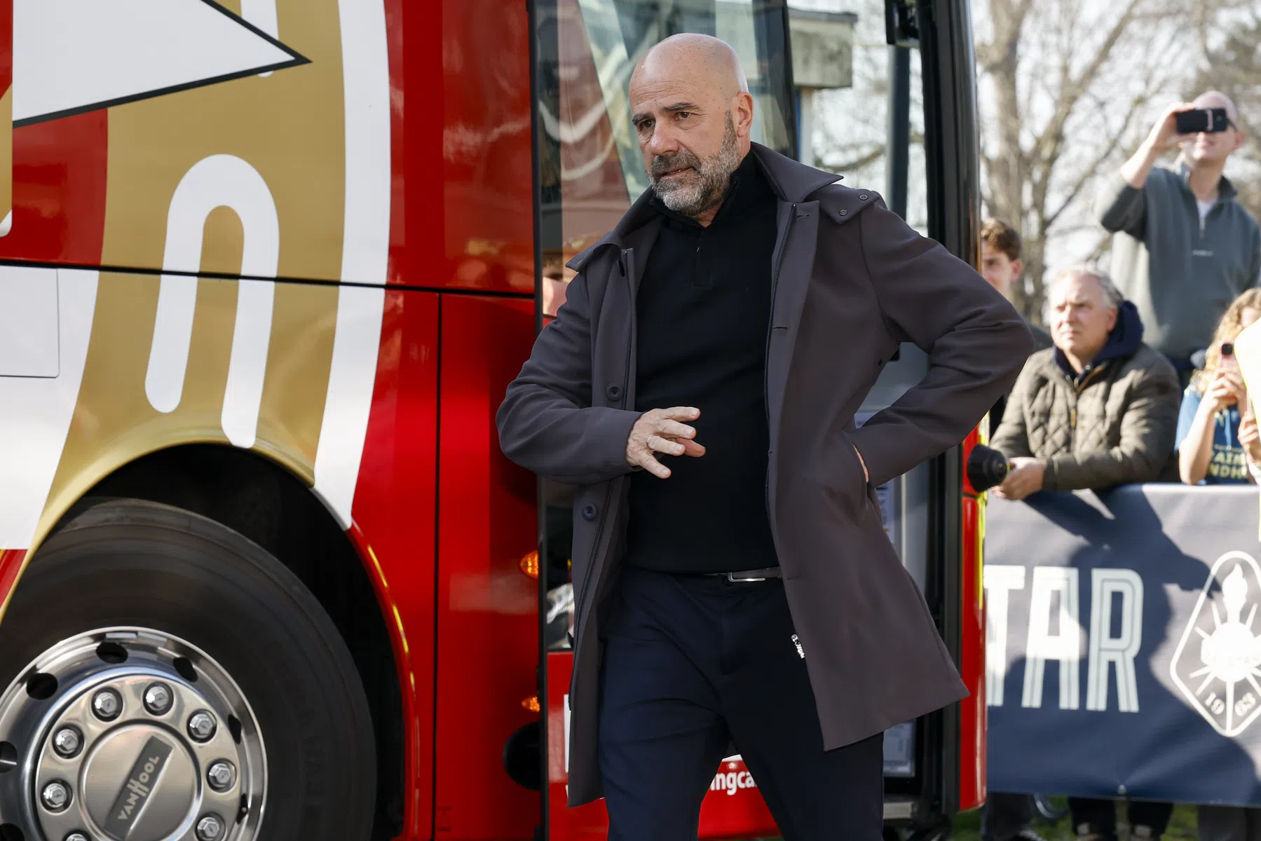 Bosz eist hongerig en gemotiveerd PSV: 'Moet niet van een trainer komen'